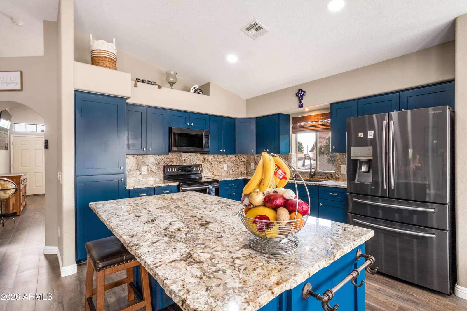 3880 VIA DE LA REINA, Sierra Vista, AZ 85650 — photo 16 of 38