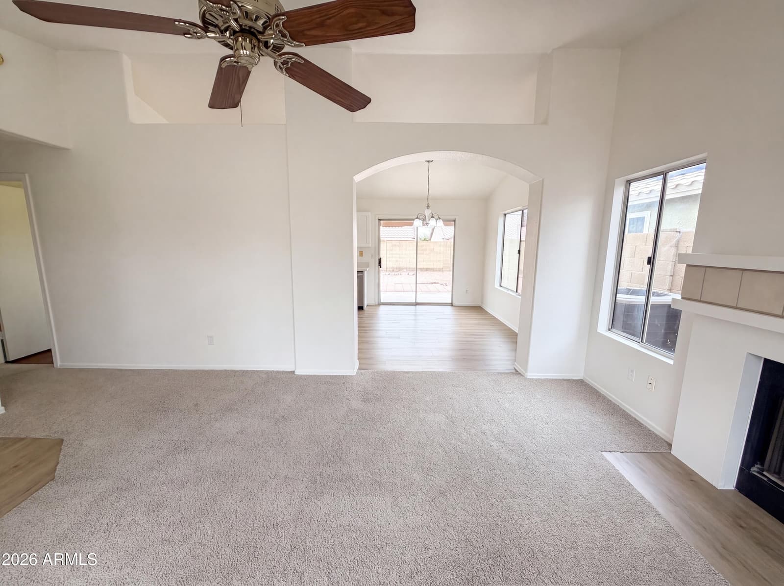 2945 E HONONEGH Drive, Phoenix, AZ 85050 — photo 8 of 24