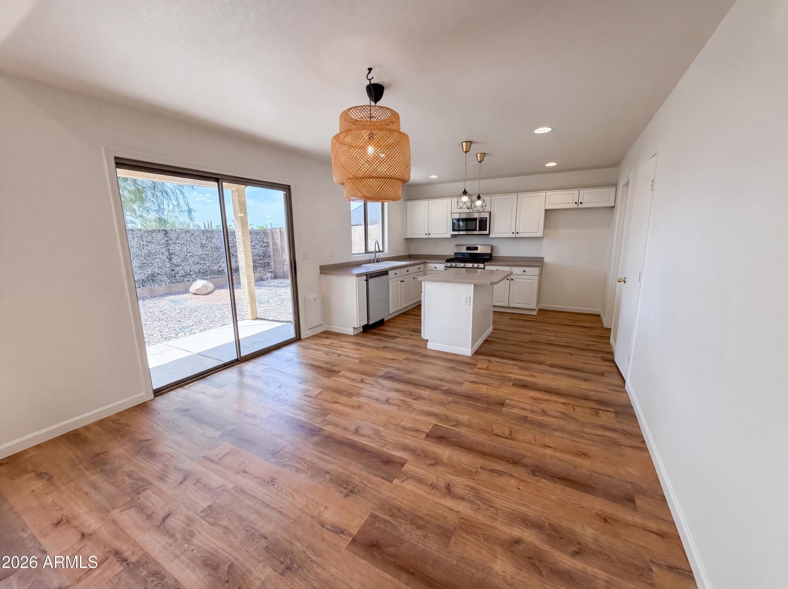 1376 S BOULDER Street D, Gilbert, AZ 85296 — photo 7 of 22