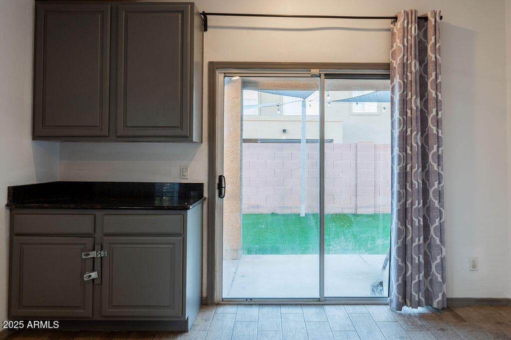 7780 N 57TH Drive, Glendale, AZ 85301 — photo 12 of 28