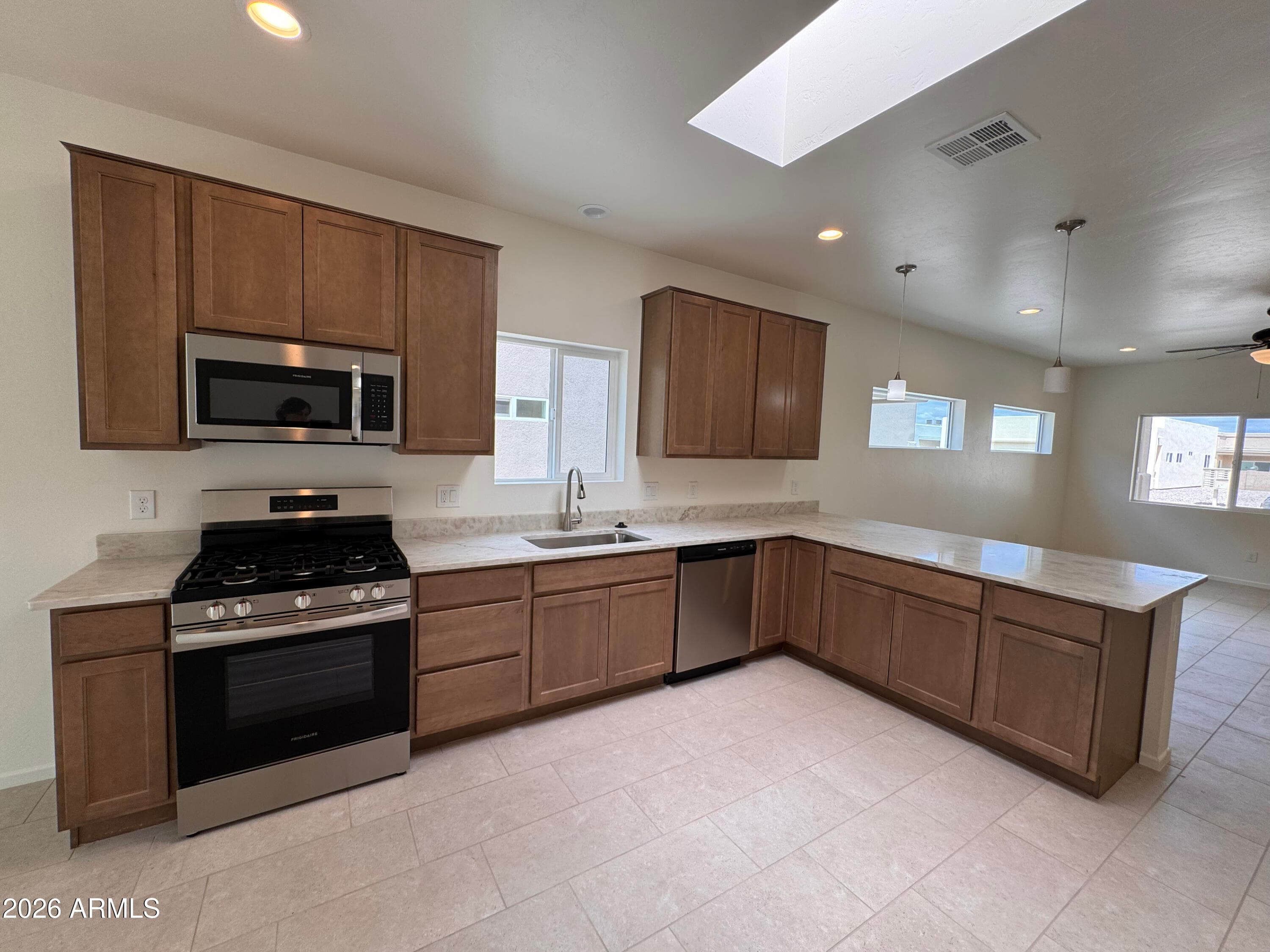 660 S Sky Ranch Road, Sierra Vista, AZ 85635 — photo 6 of 26