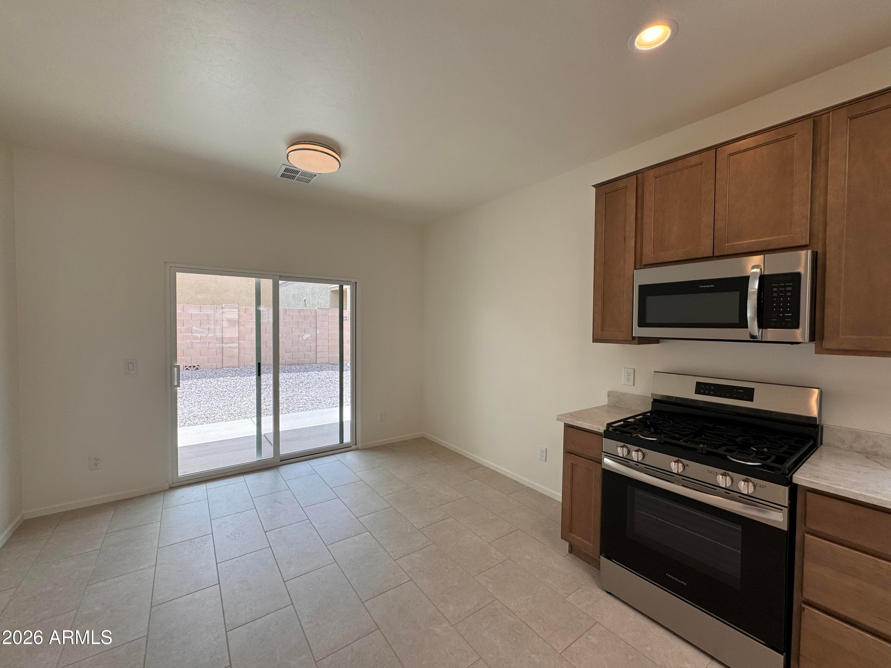 660 S Sky Ranch Road, Sierra Vista, AZ 85635 — photo 7 of 26