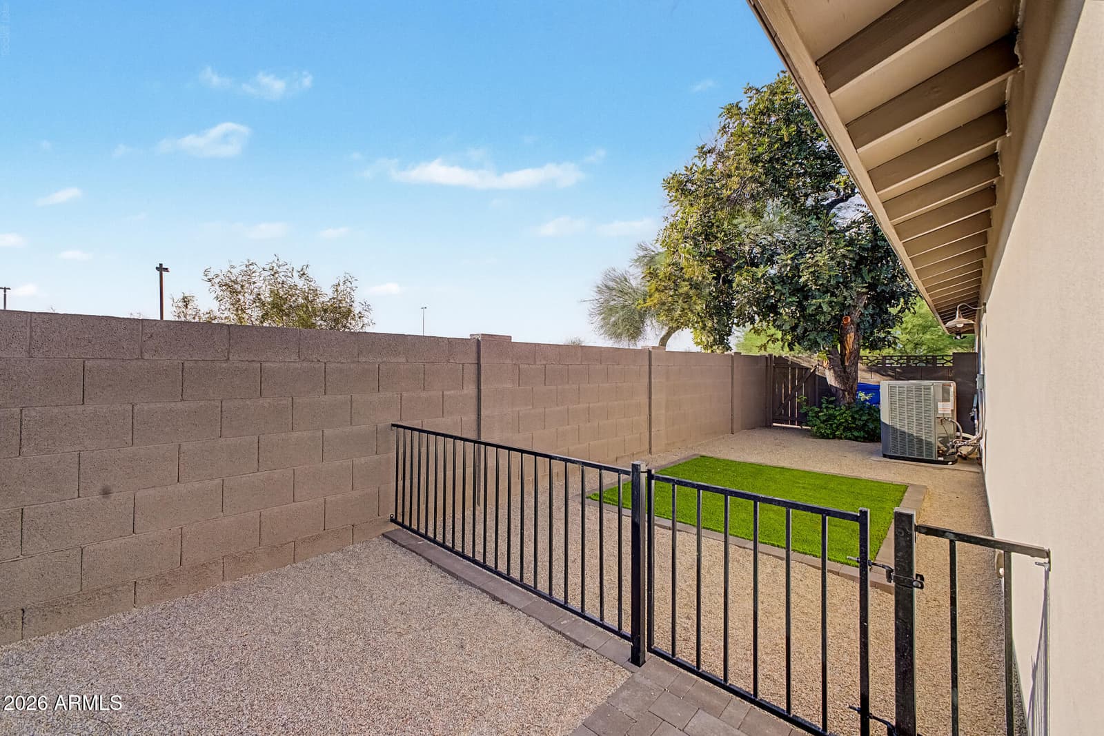 3341 E COCHISE Drive, Phoenix, AZ 85028 — photo 43 of 46