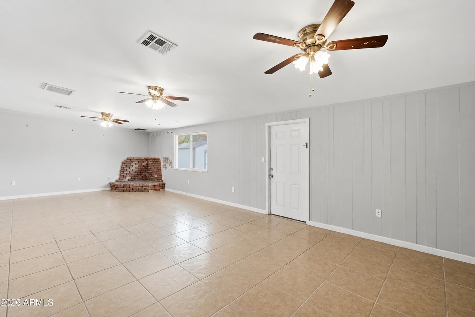 1317 E DESERT COVE Avenue, Phoenix, AZ 85020 — photo 18 of 28