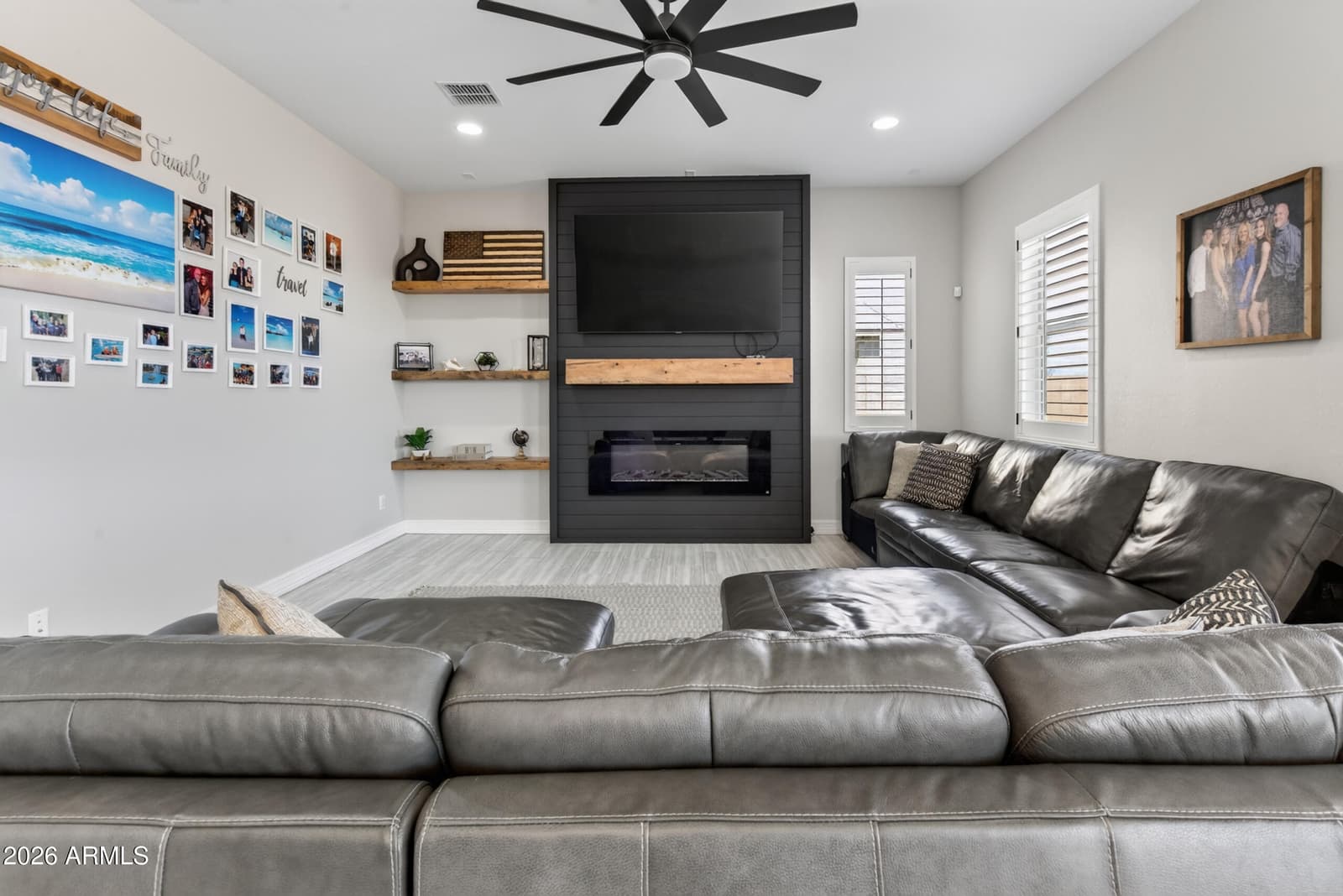 14045 W MARIPOSA GRANDE, Surprise, AZ 85387 — photo 19 of 88