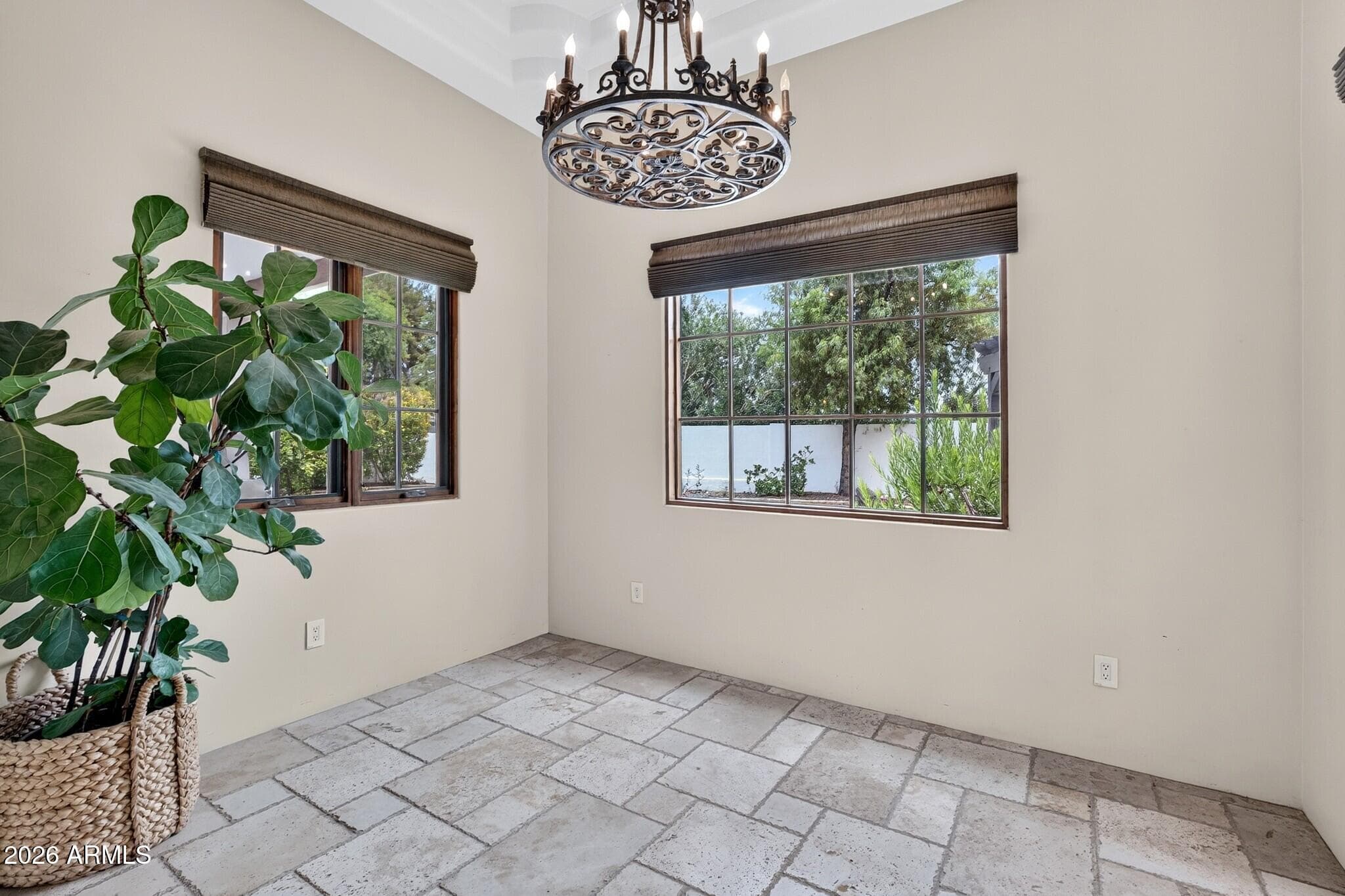 5807 E ORANGE BLOSSOM Lane, Phoenix, AZ 85018 — photo 13 of 41