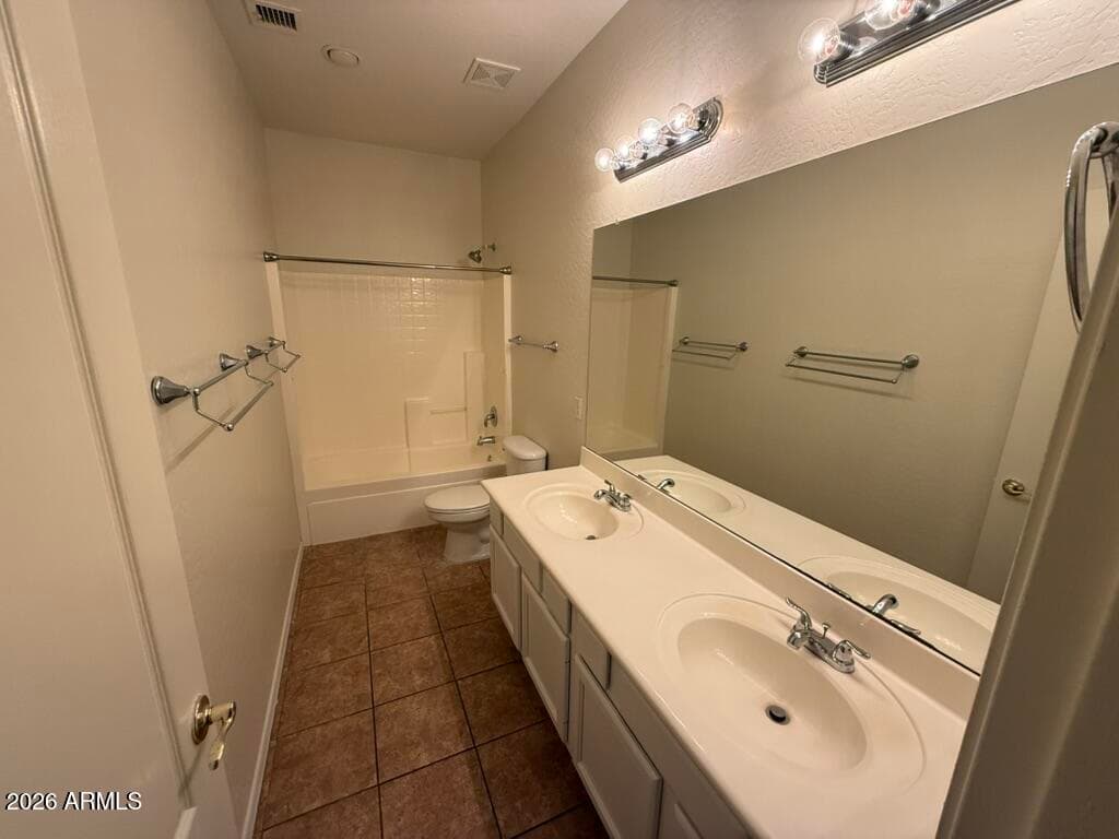 3242 N 125TH Drive, Avondale, AZ 85392 — photo 2 of 12