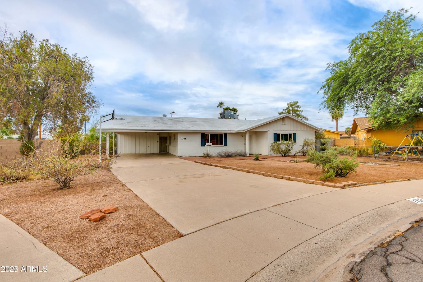 7331 E VILLA Way, Scottsdale, AZ 85257 — photo 4 of 57