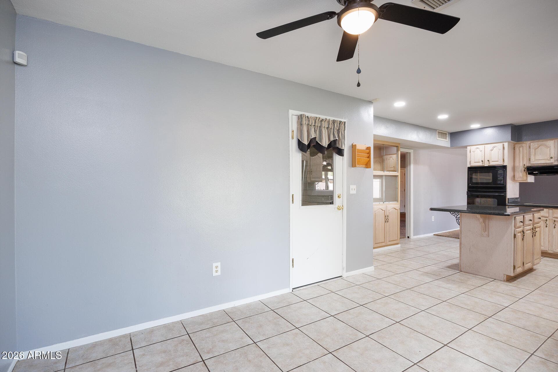 303 E MARKLEY Drive, Casa Grande, AZ 85122 — photo 18 of 61