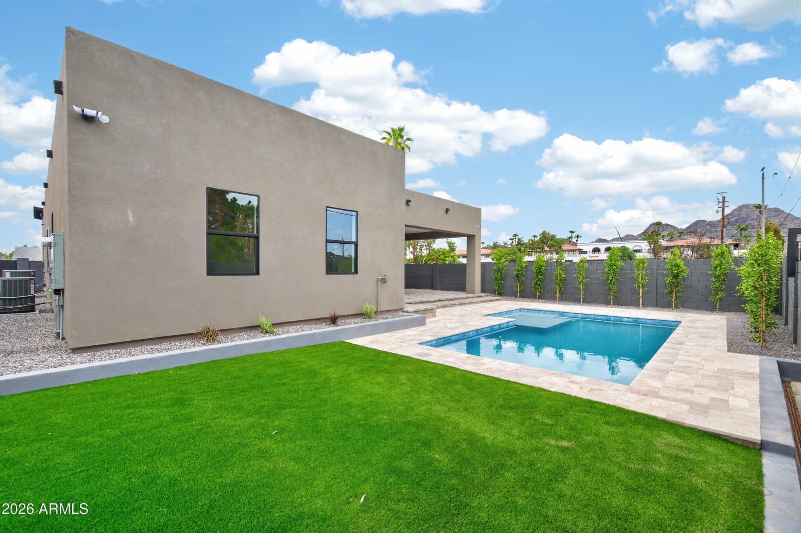 1335 E KALER Drive, Phoenix, AZ 85020 — photo 42 of 44