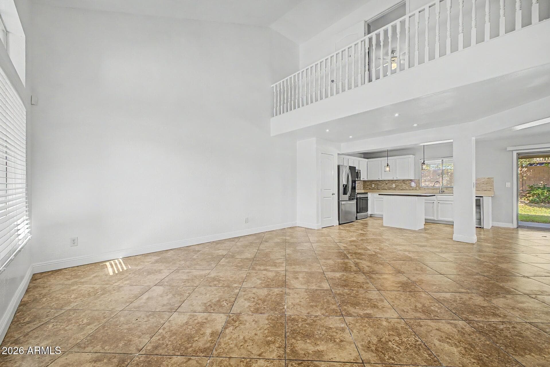 11313 W LINCOLN Street, Avondale, AZ 85323 — photo 7 of 31