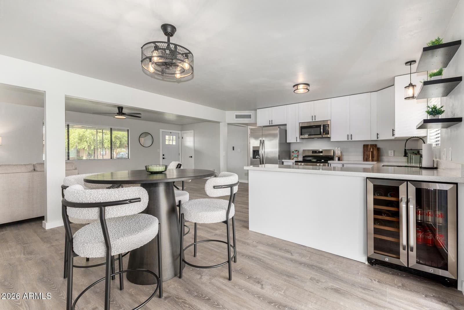 335 S Harris Drive, Mesa, AZ 85204 — photo 12 of 31