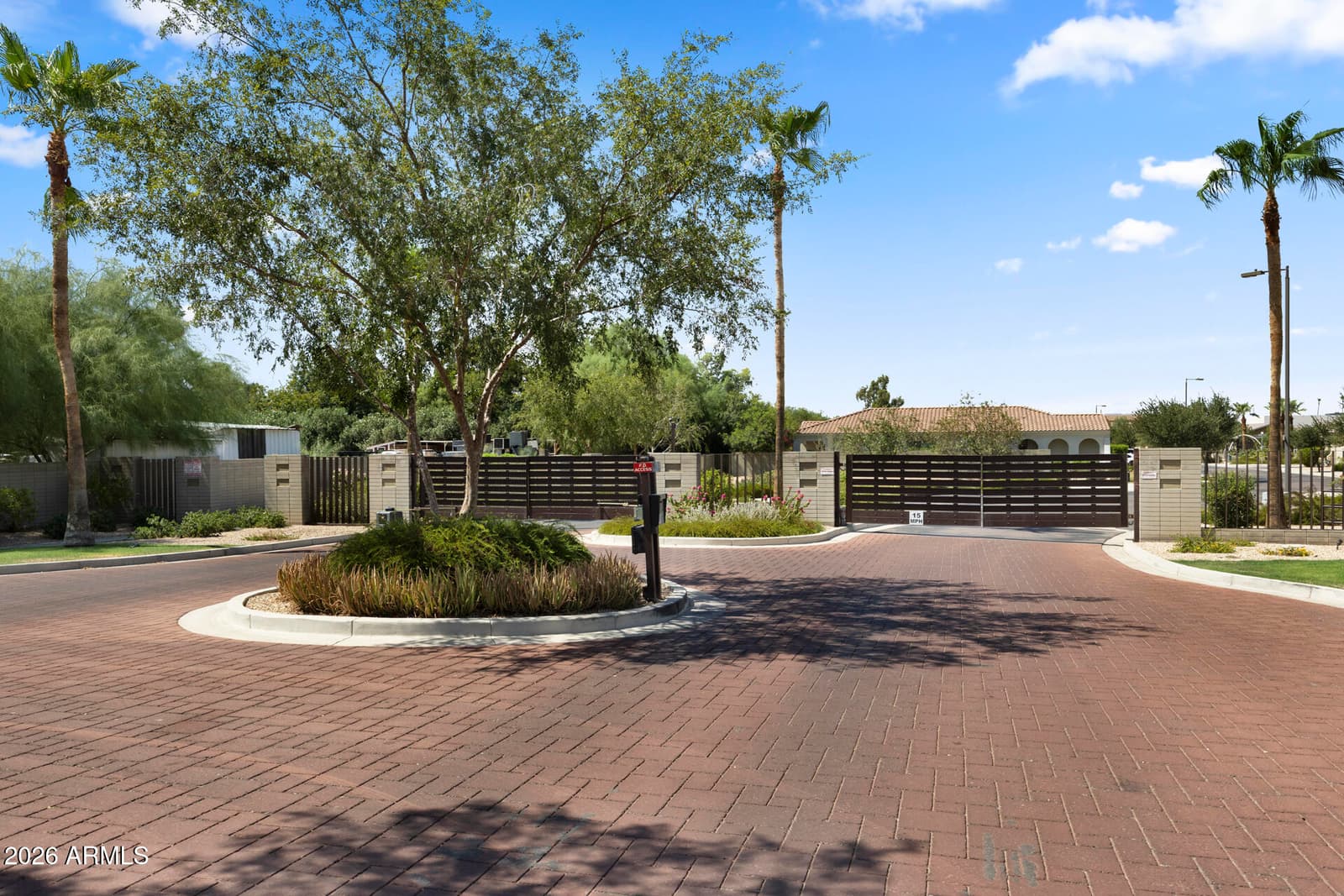 2826 E FRAKTUR Road, Phoenix, AZ 85040 — photo 35 of 35