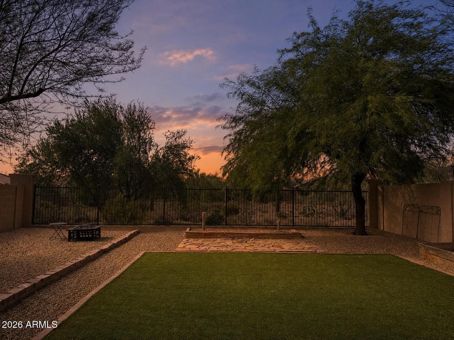 2568 W BISBEE Way, Phoenix, AZ 85086 — photo 31 of 35