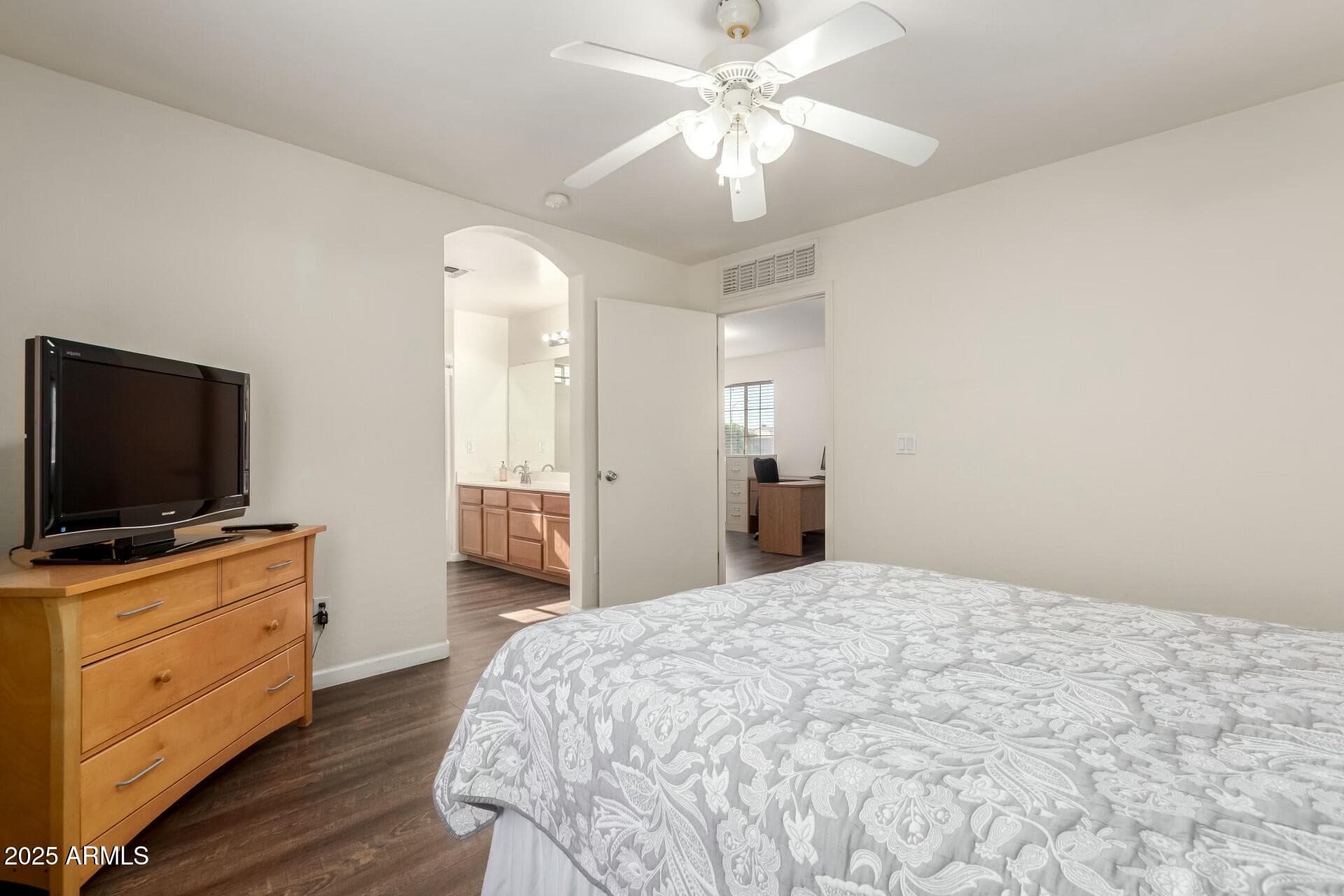 11429 W YAVAPAI Street, Avondale, AZ 85323 — photo 16 of 35