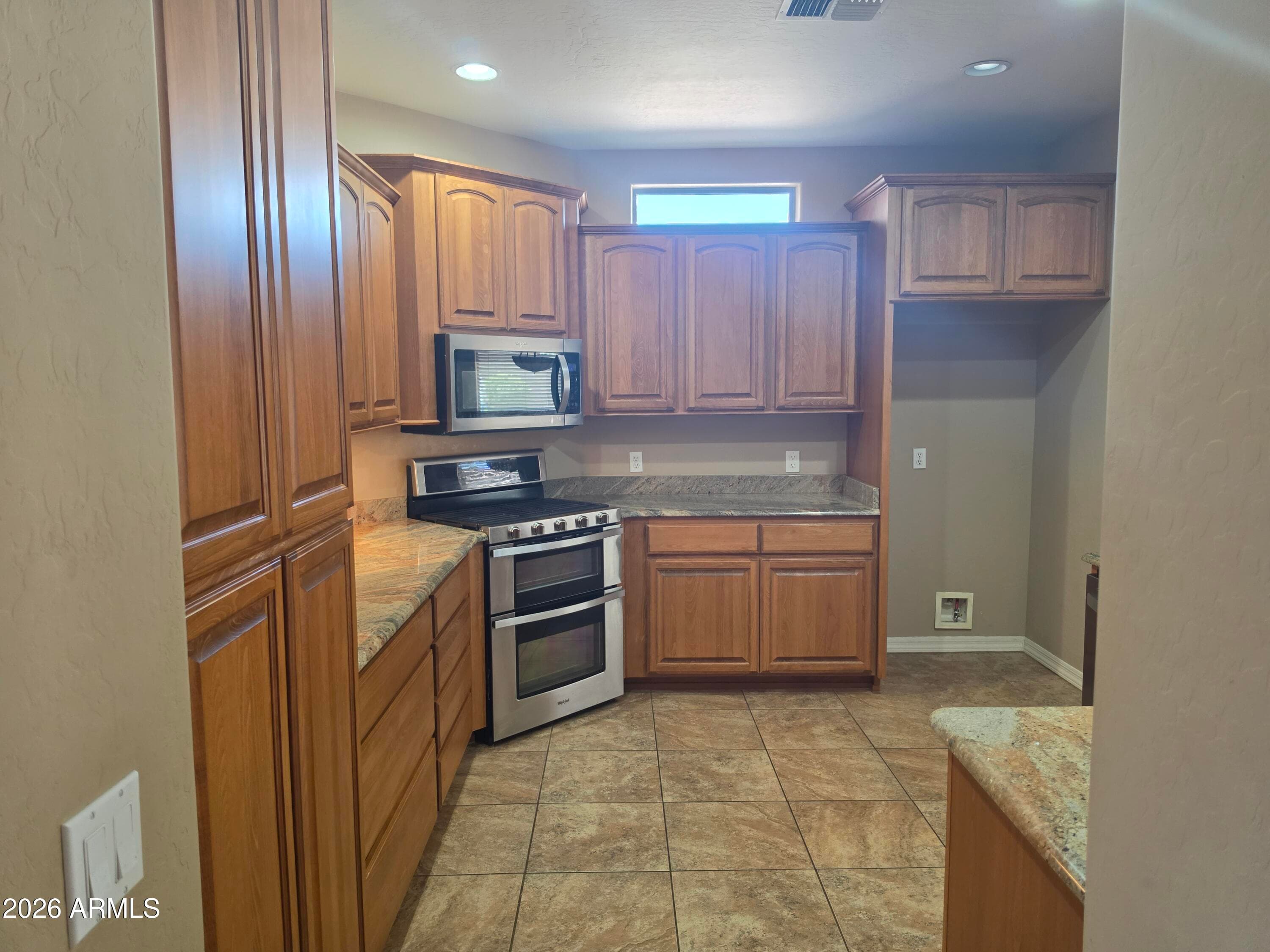 119 W ROCK CREEK Place, Casa Grande, AZ 85122 — photo 11 of 48