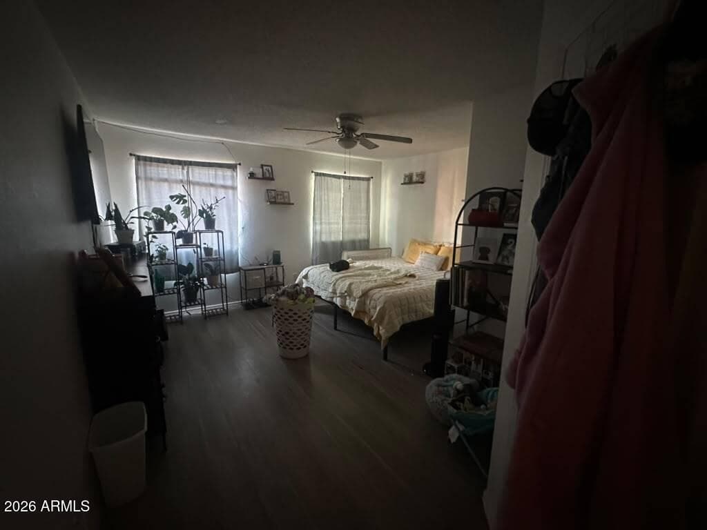 6911 W DEVONSHIRE Avenue 1270, Phoenix, AZ 85033 — photo 5 of 10
