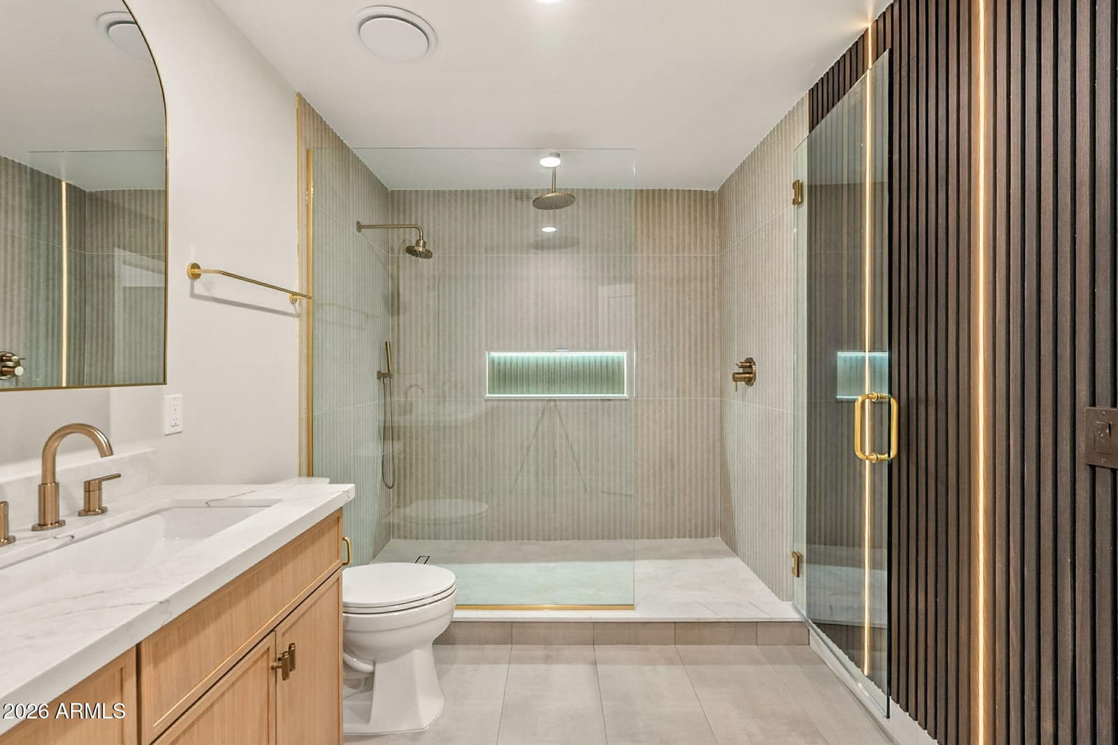 802 W EDGEMONT Avenue, Phoenix, AZ 85007 — photo 14 of 35