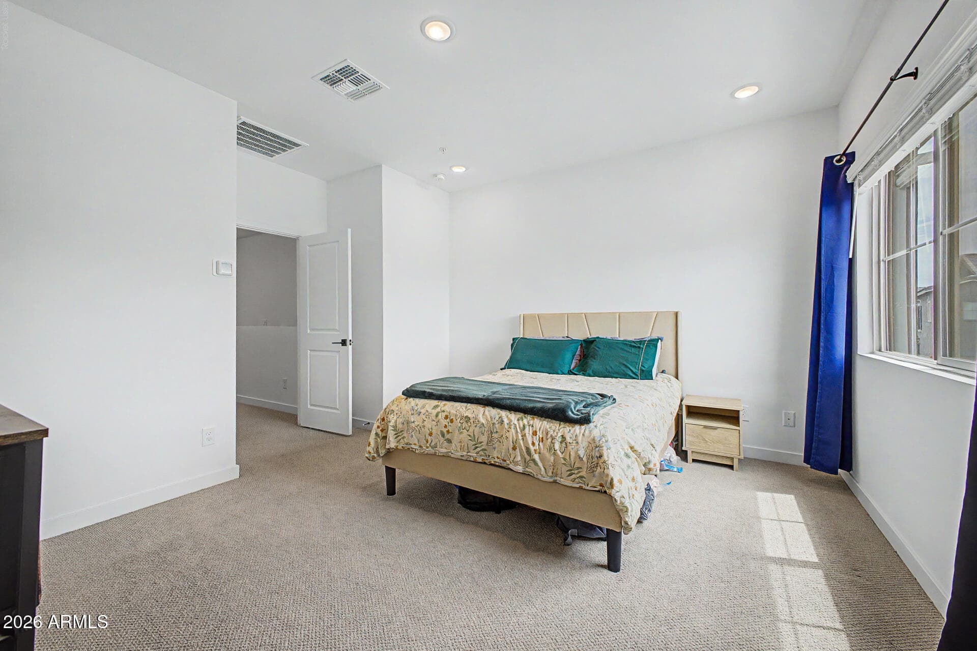 28033 N 28TH Avenue, Phoenix, AZ 85085 — photo 17 of 35