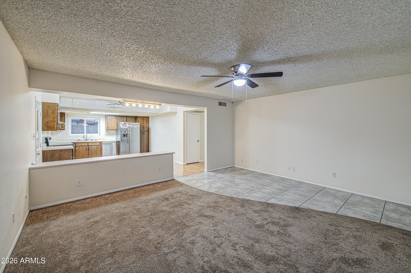 5562 W EDGEMONT Avenue, Phoenix, AZ 85035 — photo 4 of 33