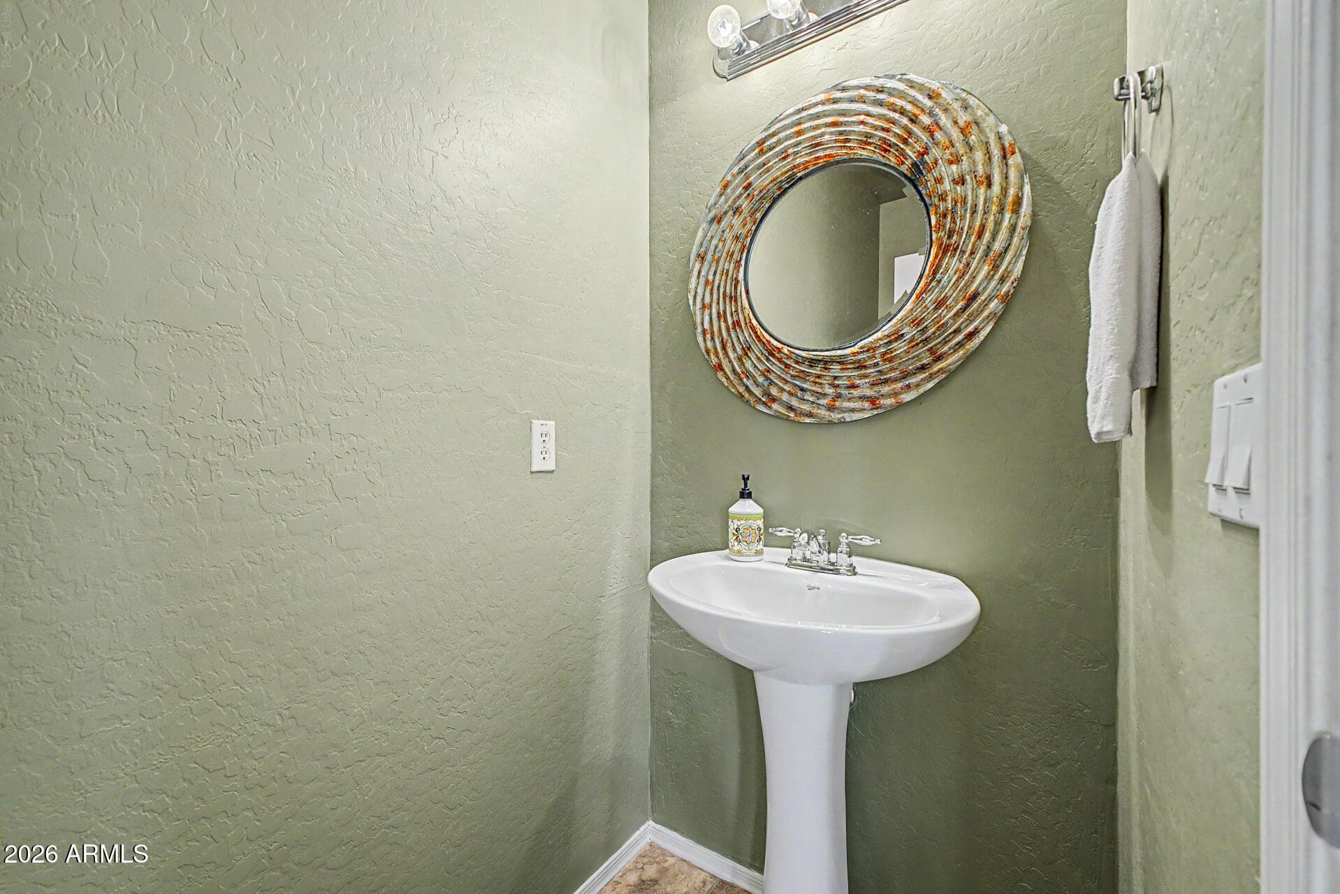 6183 S BANNING Street, Gilbert, AZ 85298 — photo 24 of 54