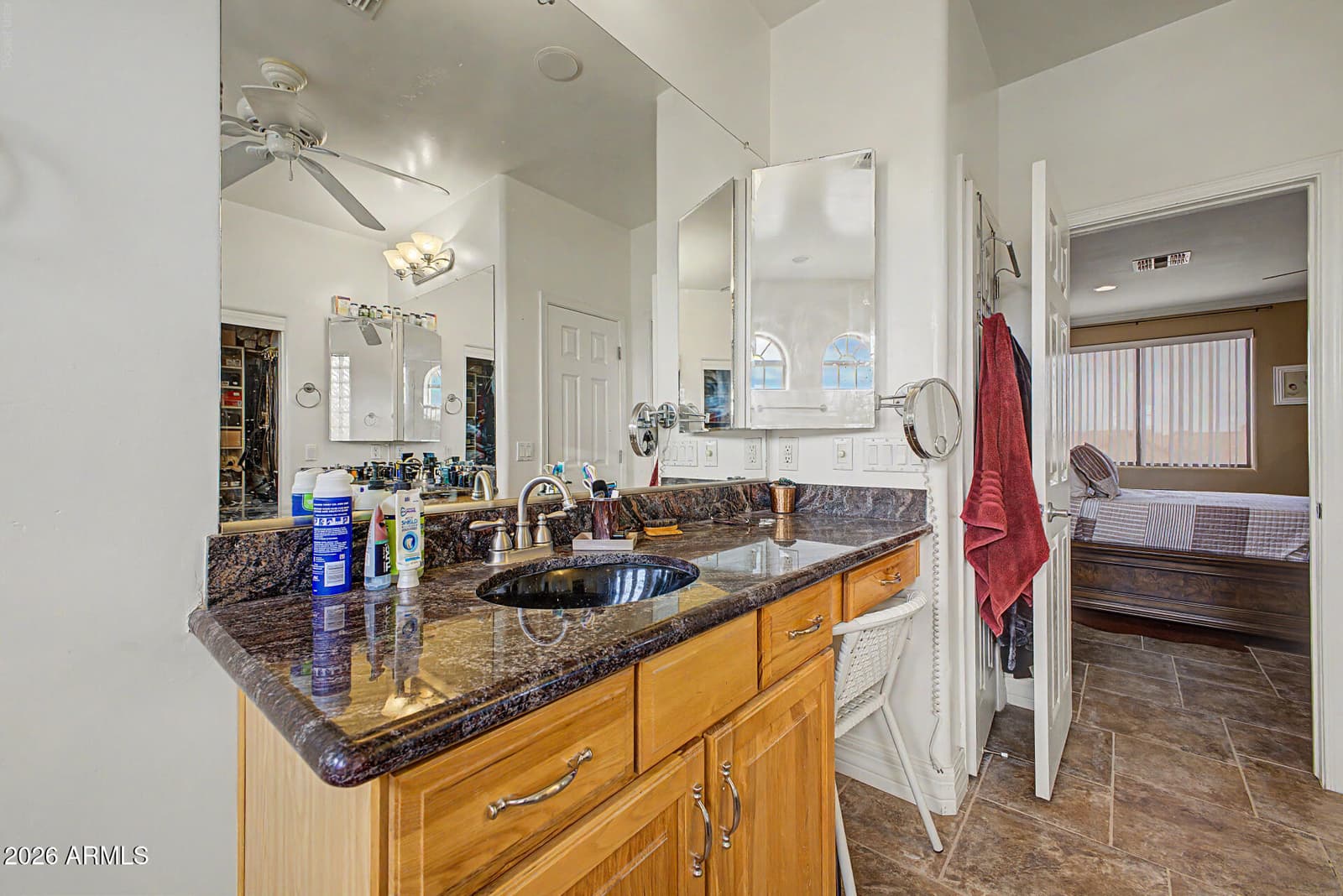 43204 W OAKLAND Court, Maricopa, AZ 85138 — photo 9 of 28