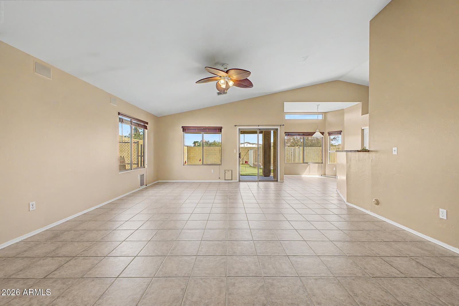 436 W GARY Avenue, Gilbert, AZ 85233 — photo 3 of 33
