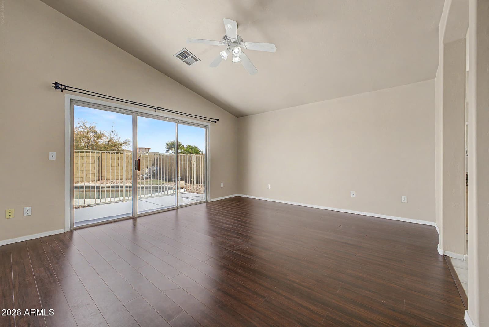436 W GARY Avenue, Gilbert, AZ 85233 — photo 11 of 33