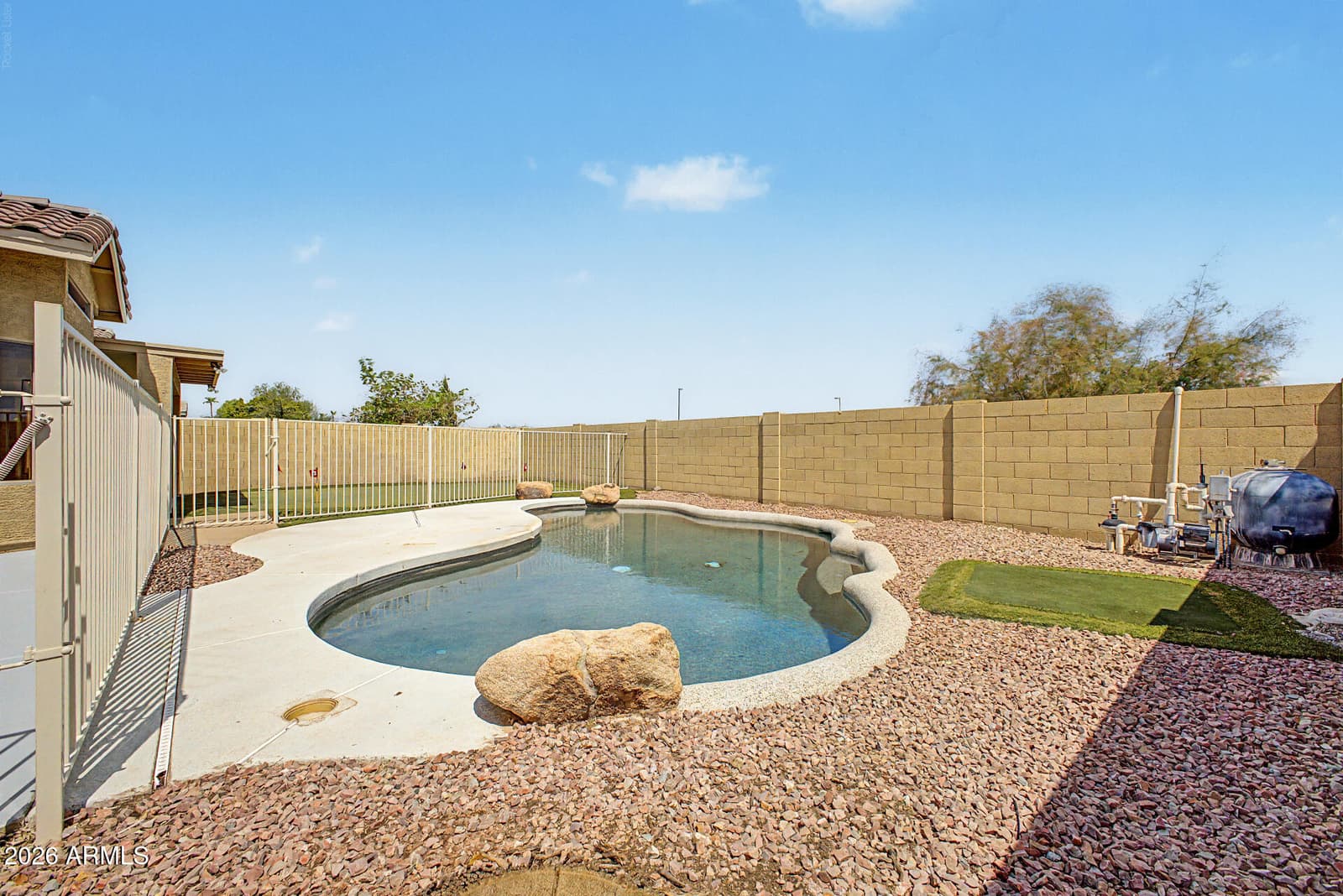 436 W GARY Avenue, Gilbert, AZ 85233 — photo 27 of 33