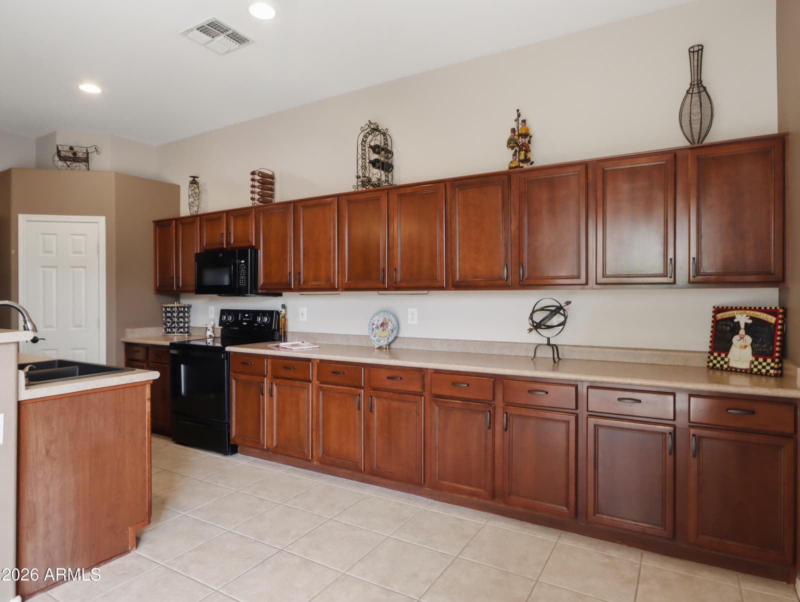 1677 E HAWKEN Place, Chandler, AZ 85286 — photo 17 of 49