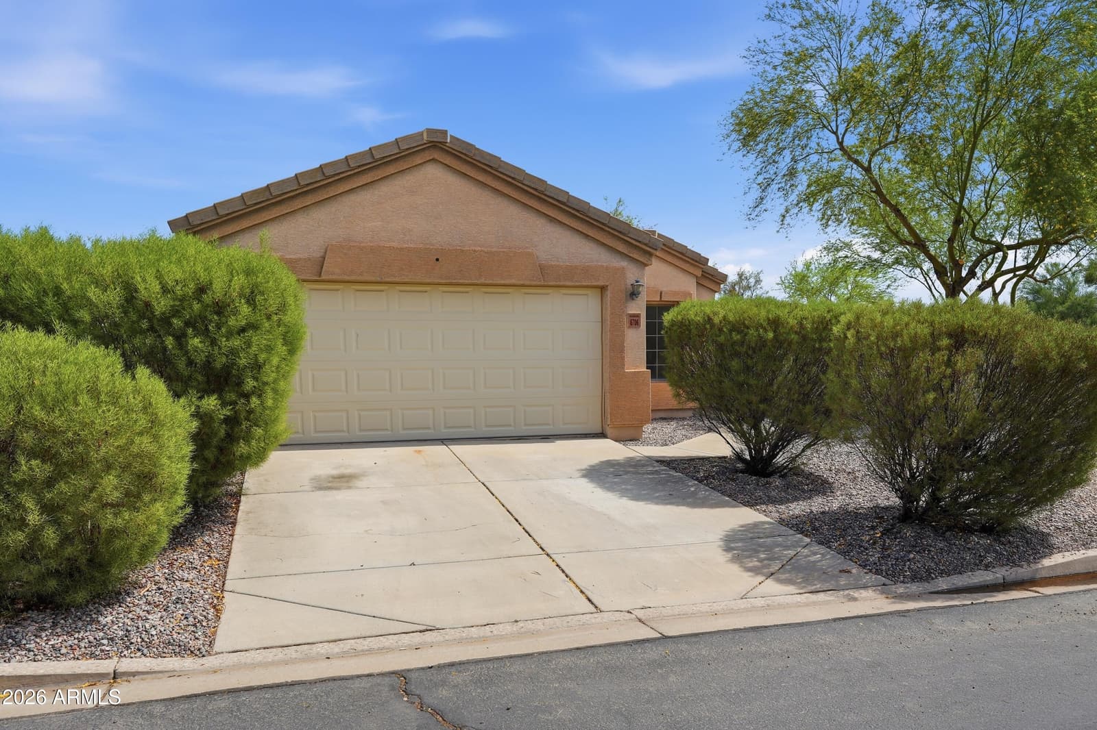 6706 E ESCAPE Avenue, Florence, AZ 85132 — photo 2 of 28