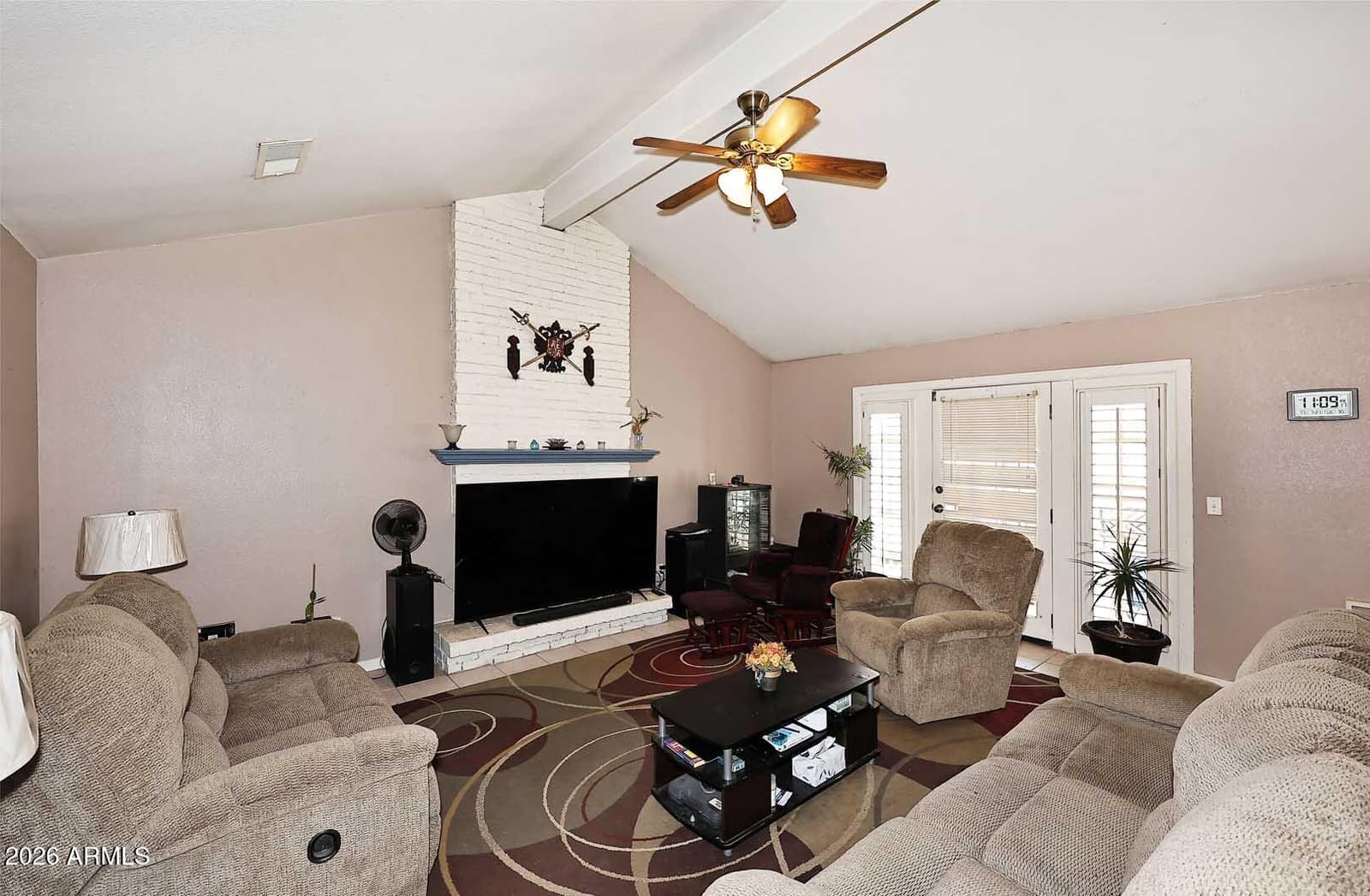 1643 E FAIRVIEW Street, Chandler, AZ 85225 — photo 2 of 32