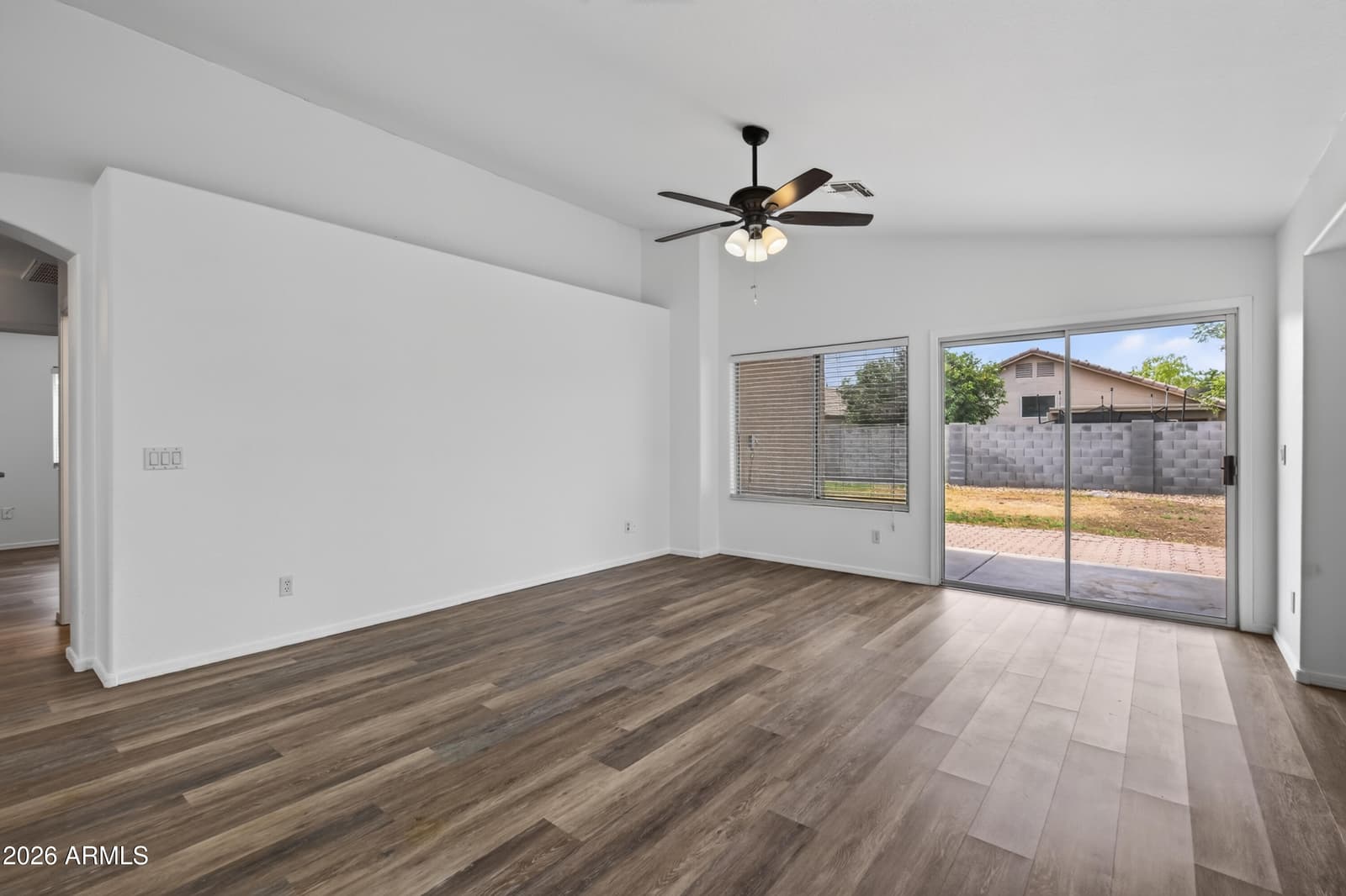 3963 E TREMAINE Avenue, Gilbert, AZ 85234 — photo 5 of 37