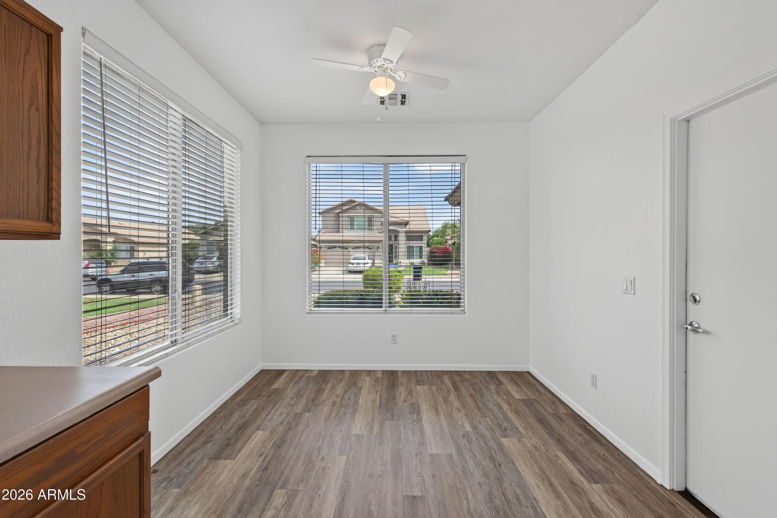 3963 E TREMAINE Avenue, Gilbert, AZ 85234 — photo 11 of 37