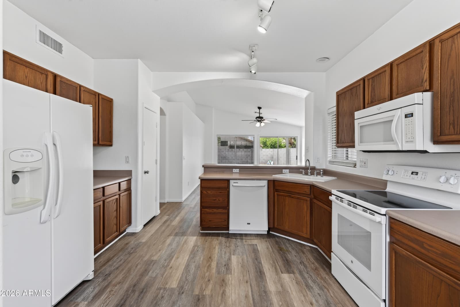 3963 E TREMAINE Avenue, Gilbert, AZ 85234 — photo 15 of 37