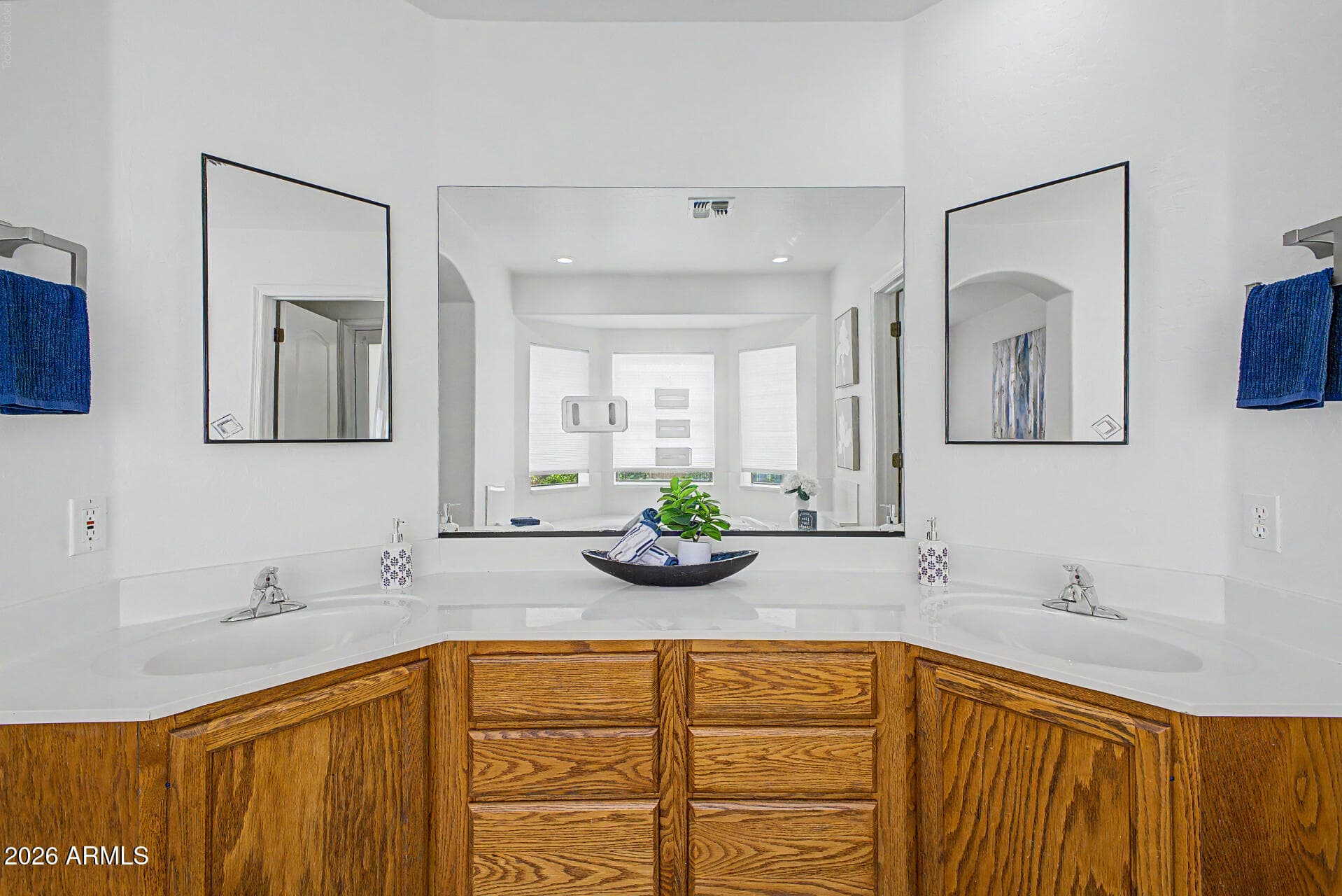 1340 N DIANE Circle, Mesa, AZ 85203 — photo 18 of 35