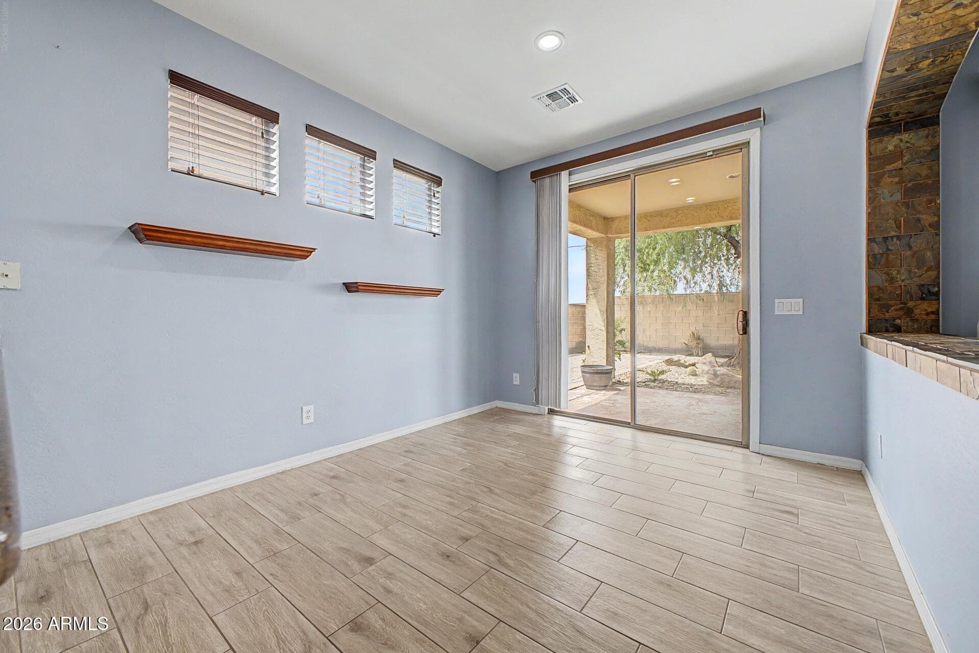 6820 W PLEASANT Lane, Laveen, AZ 85339 — photo 15 of 41