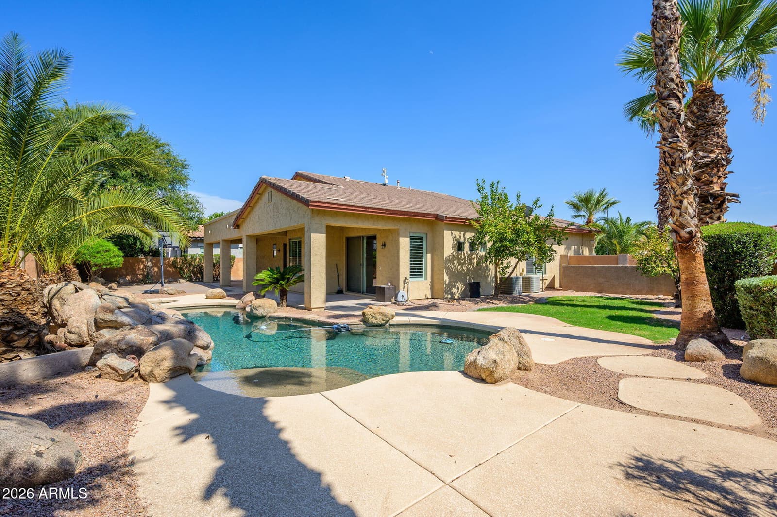 534 W REMINGTON Drive, Chandler, AZ 85286 — photo 53 of 85