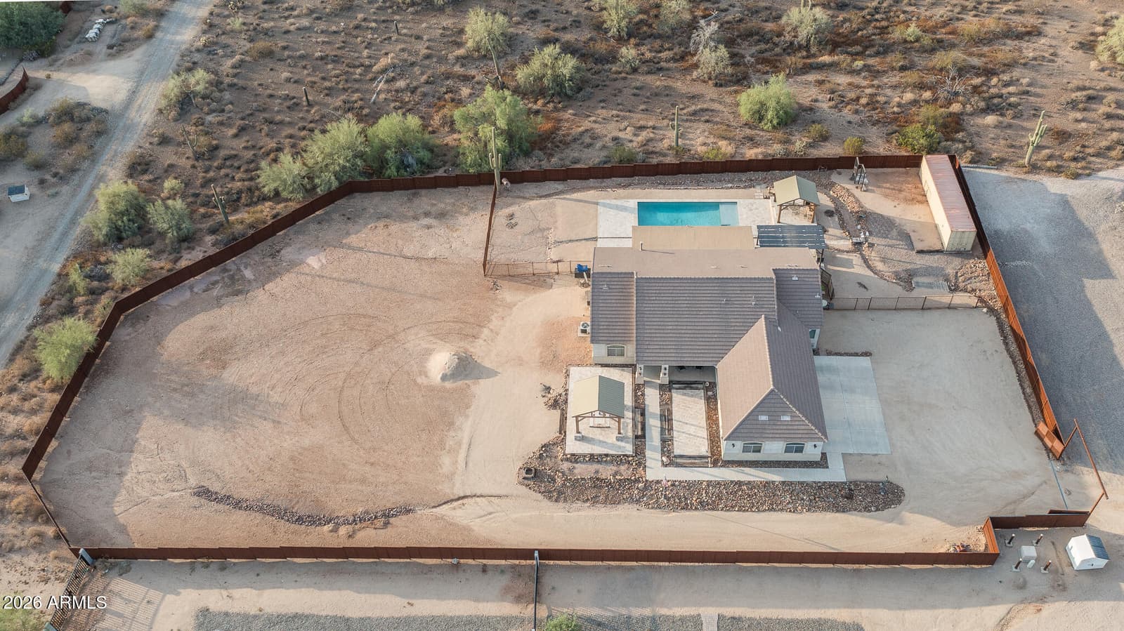 39722 N NEW RIVER Road, Phoenix, AZ 85086 — photo 5 of 80