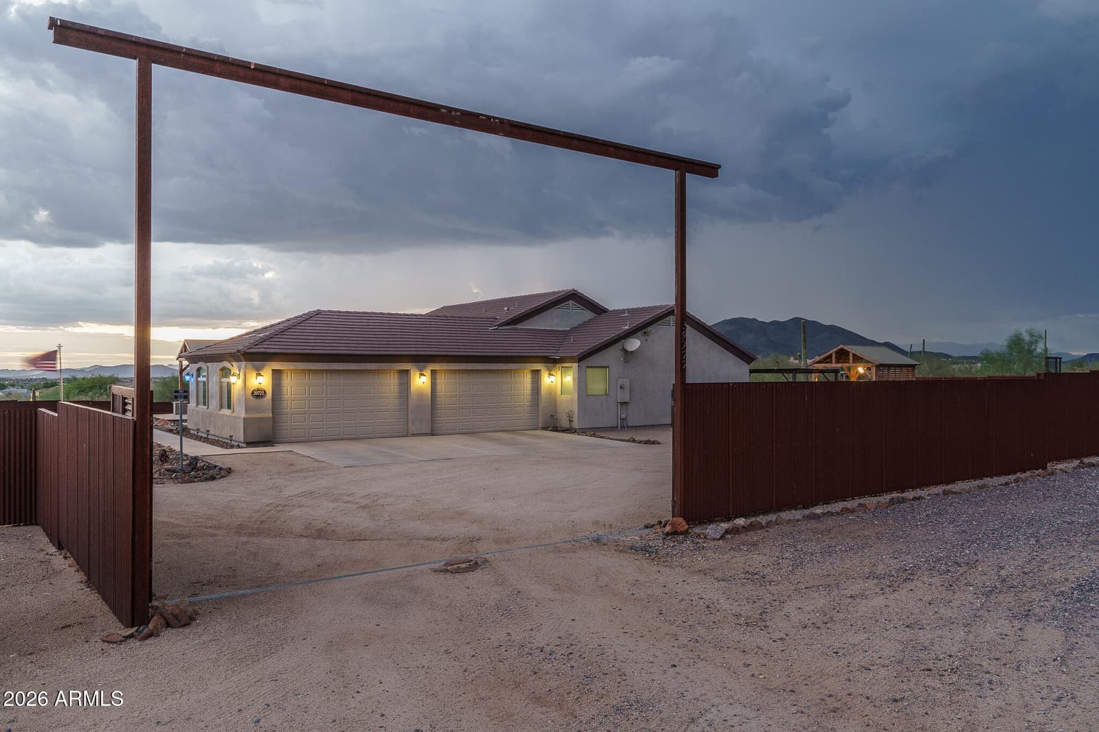 39722 N NEW RIVER Road, Phoenix, AZ 85086 — photo 50 of 80