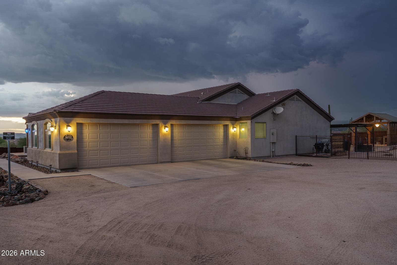 39722 N NEW RIVER Road, Phoenix, AZ 85086 — photo 51 of 80