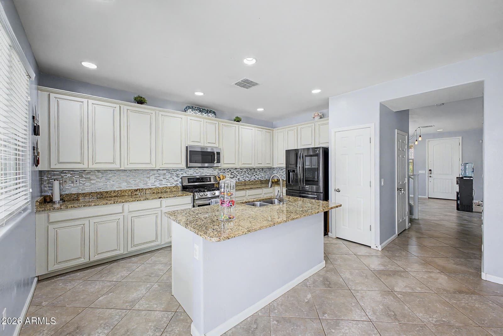 20872 W ELM Way, Buckeye, AZ 85396 — photo 11 of 42