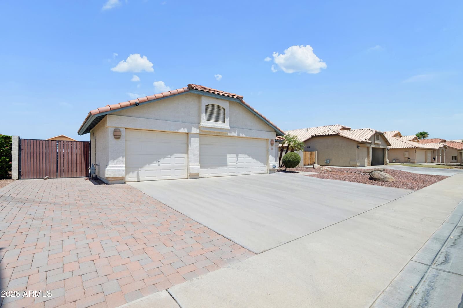 12354 W SHERIDAN Street, Avondale, AZ 85392 — photo 3 of 26