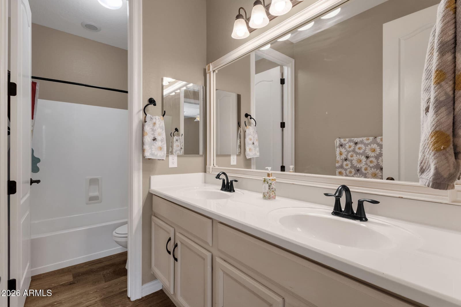 1232 E ZION Way, Chandler, AZ 85249 — photo 14 of 39