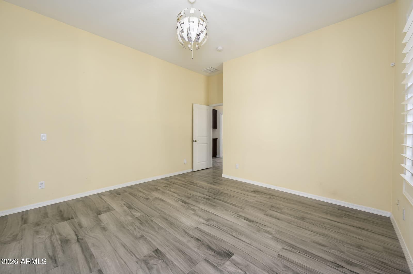 534 W REMINGTON Drive, Chandler, AZ 85286 — photo 15 of 85