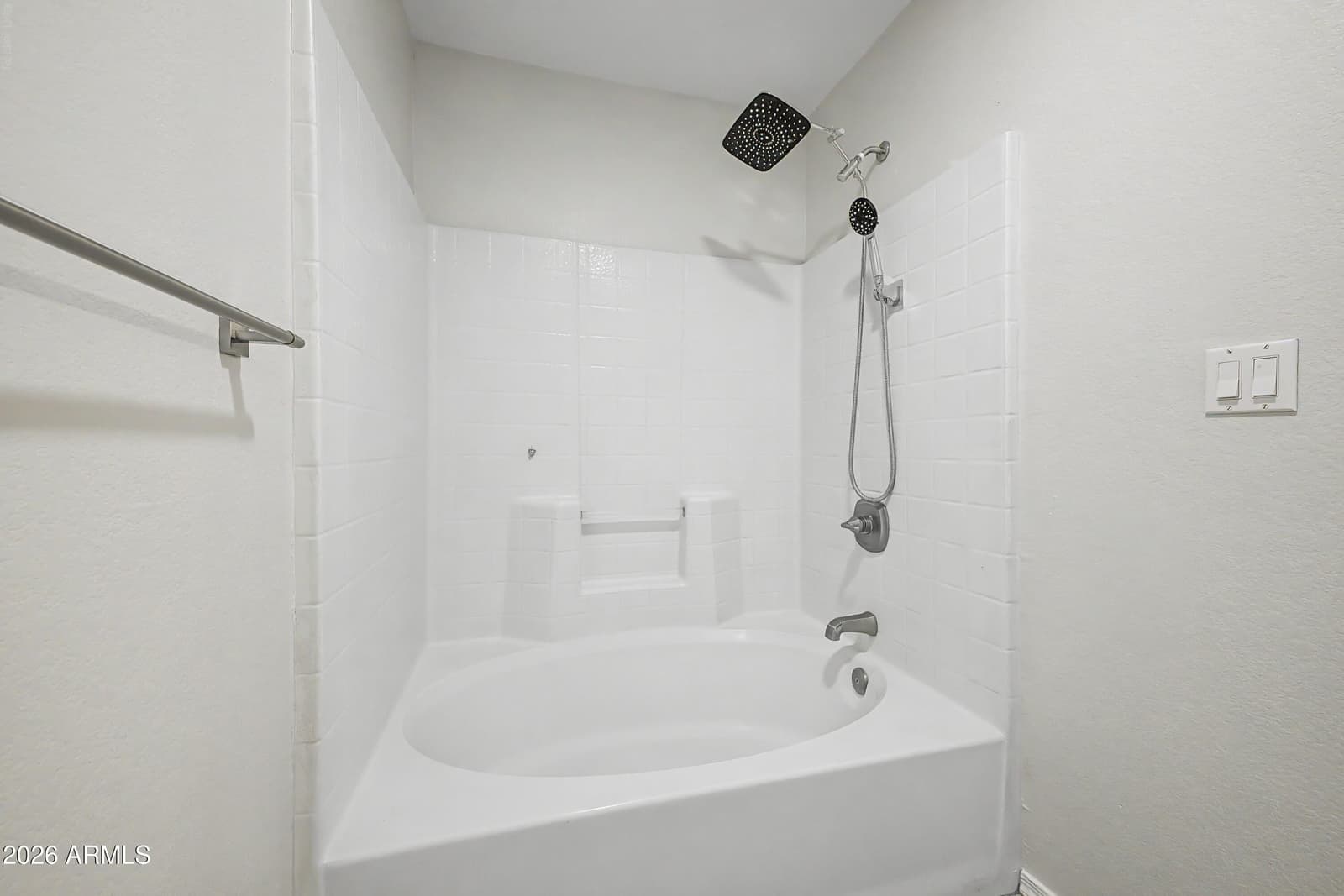 1633 E LAKESIDE Drive 135, Gilbert, AZ 85234 — photo 10 of 19