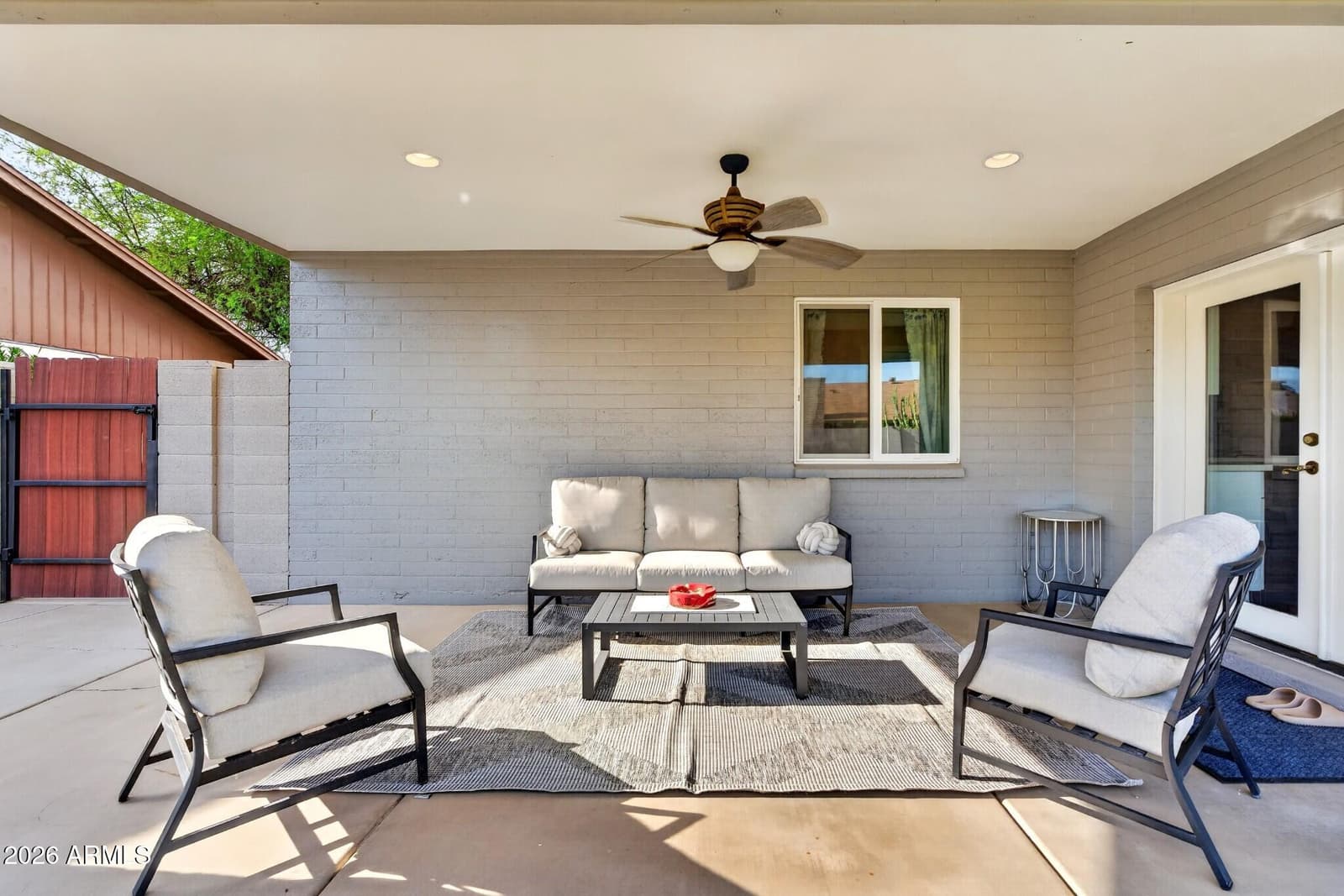 15 E ANGELA Drive, Phoenix, AZ 85022 — photo 32 of 37