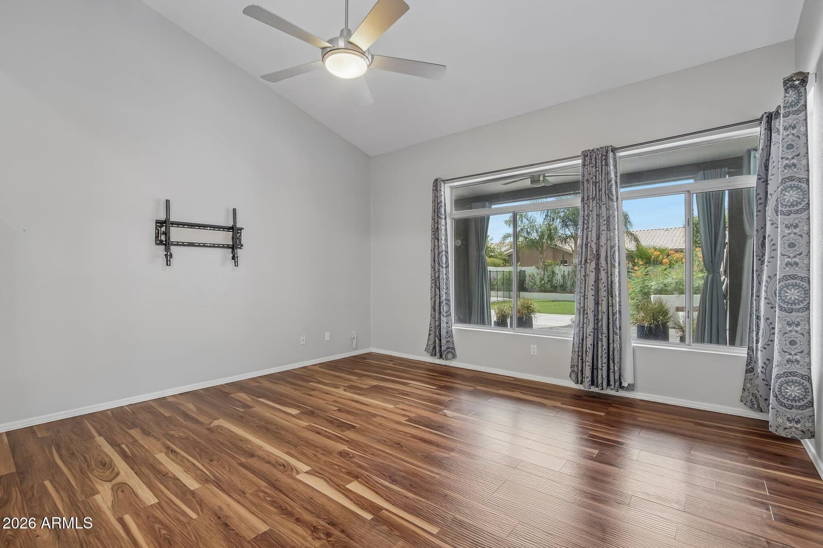 7453 W PARAISO Drive, Glendale, AZ 85310 — photo 18 of 49