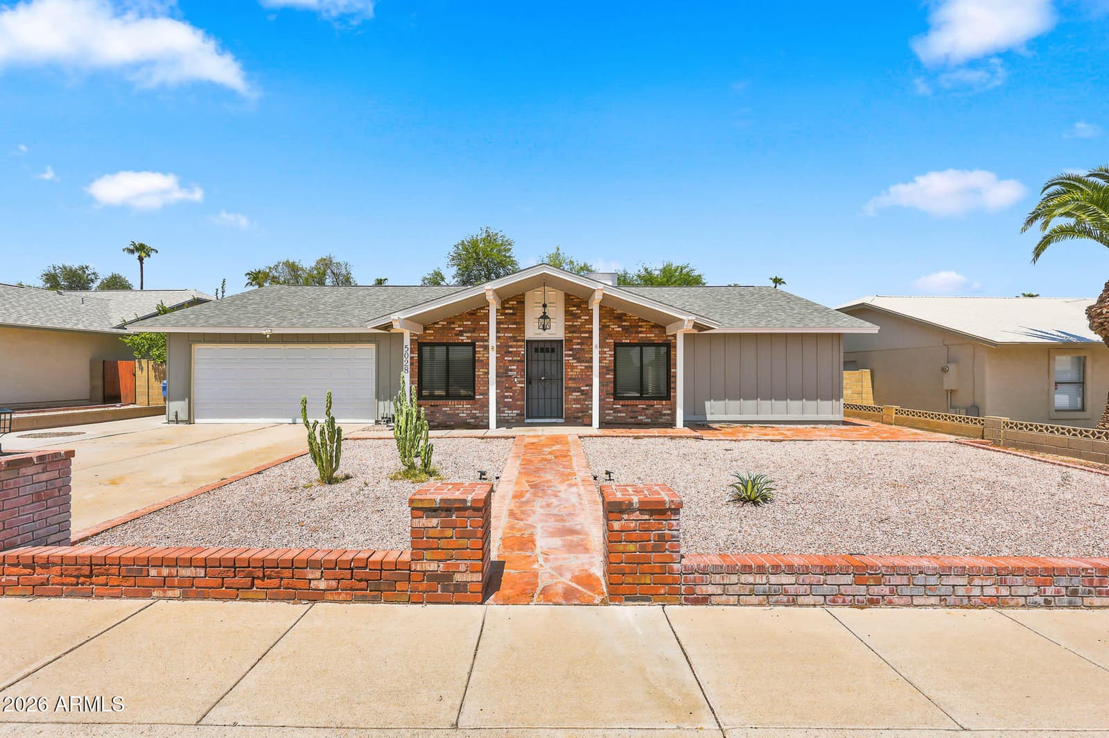5028 E SHOMI Street, Phoenix, AZ 85044 — photo 1 of 37