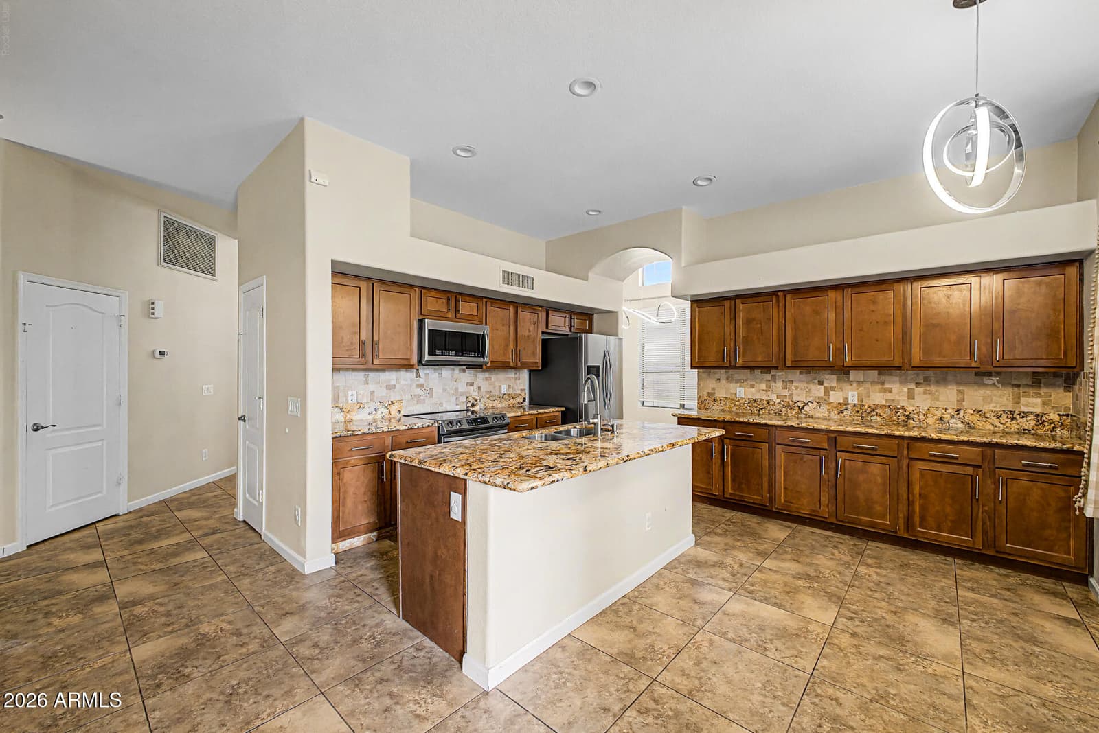 6579 W ORAIBI Drive, Glendale, AZ 85308 — photo 19 of 47